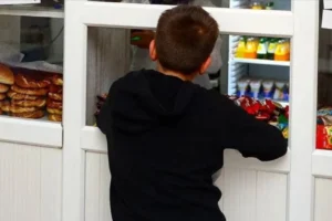 Okullarda yeni dönem: Kantin fiyatları açıklandı