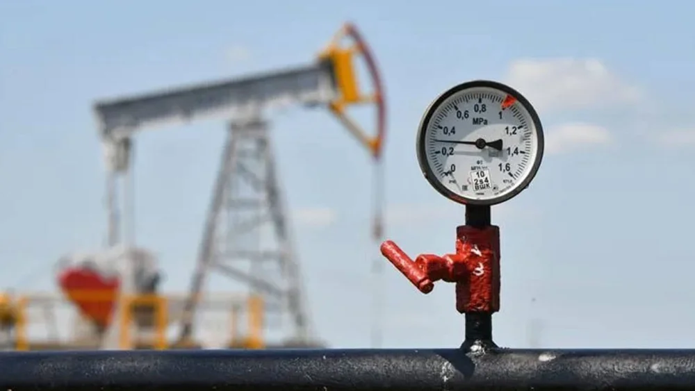 Ortadoğu gerilimi fiyatları vurdu: Petrol 97 doları aştı