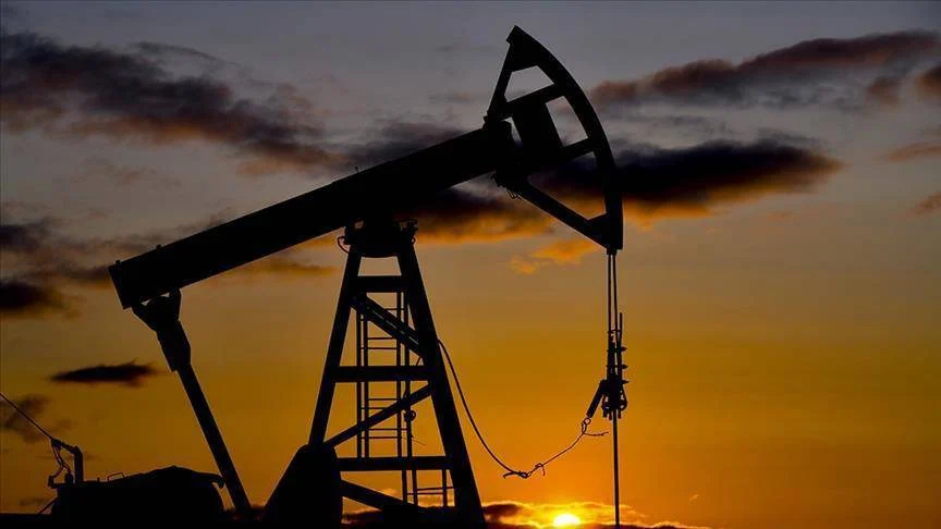 Ortadoğu gerilimi piyasalarda dengeleri değiştirdi: Petrol 100 dolara dayandı