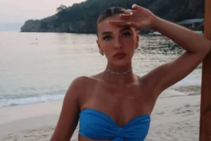 Oyuncu Melisa Döngel'e trafikte silahlı tehdit