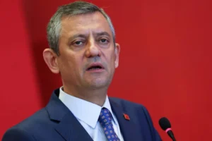 Özgür Özel'den motorin zammına tepki: 100 liralık banknot artık 1 litre mazot alacak