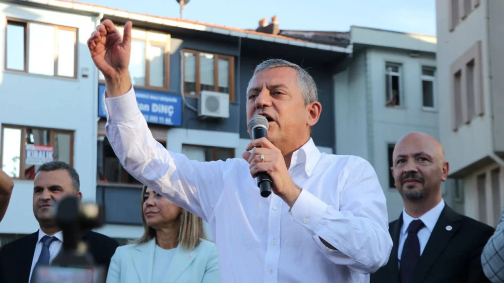 Özgür Özel projelerini anlattı: "Yeni bir dönem, yeni bir iktidar gelecek!"