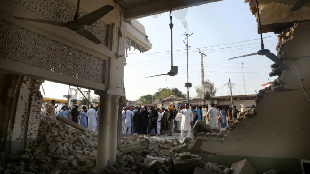 Pakistan'da patlama: 21 kişi öldü, 80'den fazla kişi yaralandı