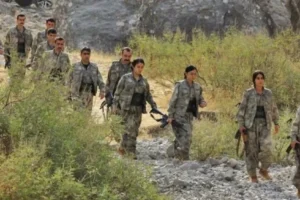 PKK silah bırakmaya başladı: Irak’tan resmi açıkladı!