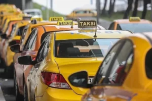 Resmi Gazete'de yayımlandı: İBB, 250 uygulama bazlı taksi plakasını ihaleye çıkaracak