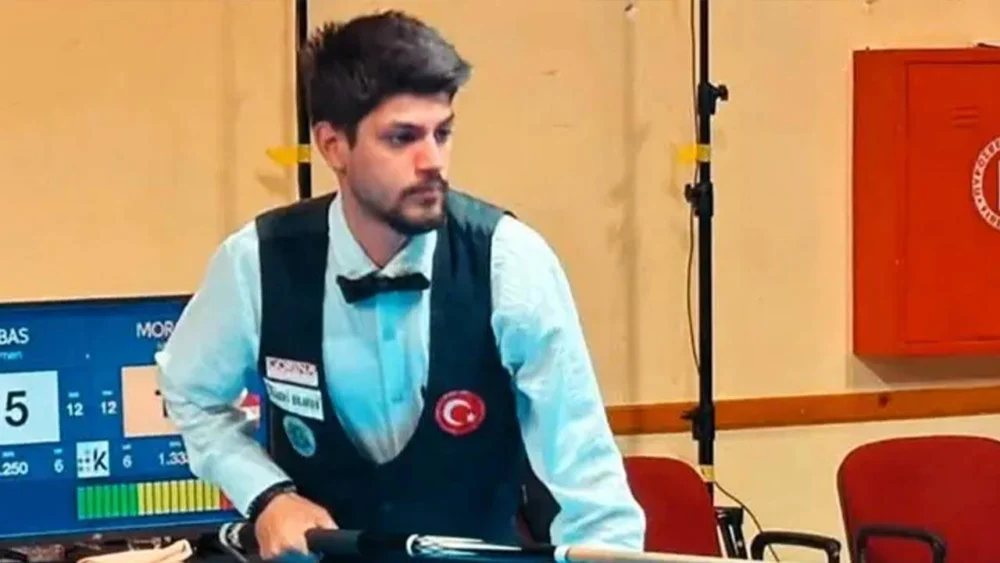 3 bant bilardoda Seymen Özbaş, Dünya Gençler Şampiyonası’nda bronz madalya kazandı