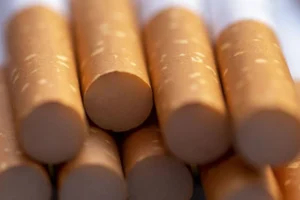 Sigaraya yeni yasaklar geliyor