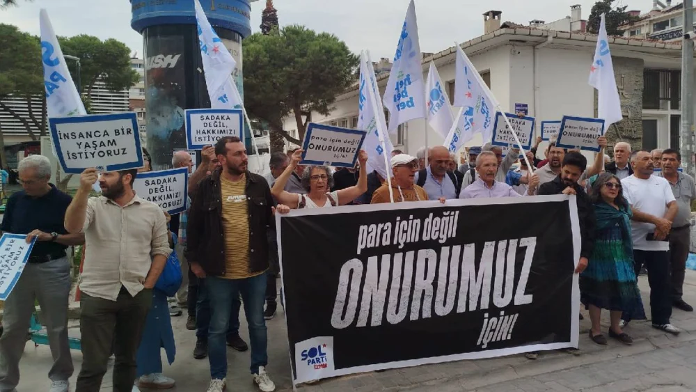 SOL Parti İzmir: "Emeklileri ölüme mahkum edenler hesap verecek"