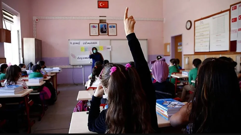 Sonuçlar kamusal eğitimin direnişidir