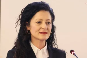 SPD'li senatör Cansel Kızıltepe, Sol Parti’den Elif Eralp’in başbakanlığına sıcak bakıyor