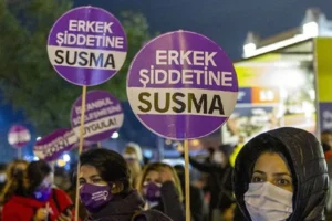 Sultanbeyli'de bir kadın, eski nişanlısı tarafından darp edildi