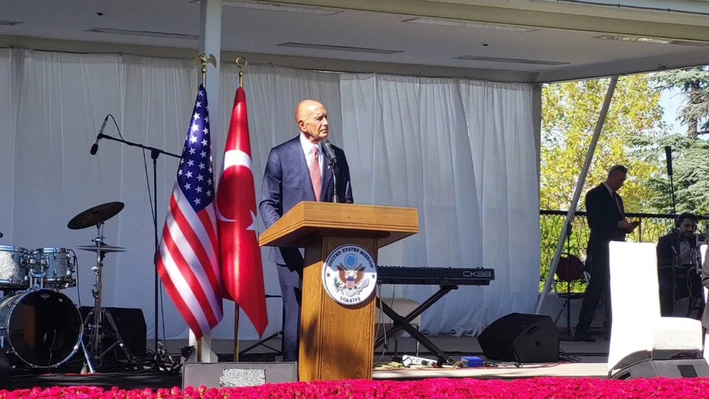 Tom Barrack: Türkiye, Amerika ve komşularımız arasındaki birleşim, bizi yeni bir başlangıca taşıyacak sihirli iksir olabilir