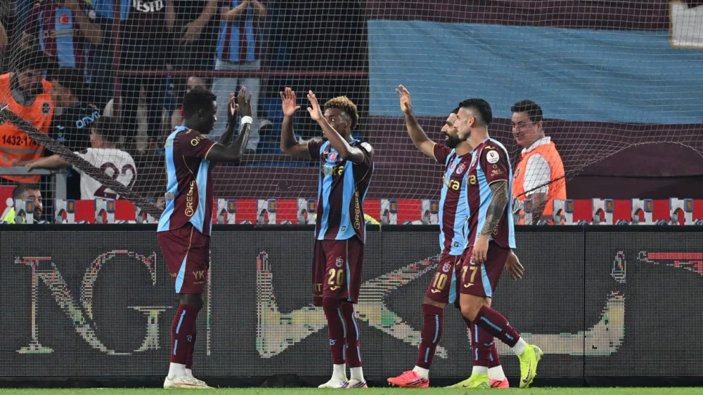 Trabzonspor, Gençlerbirliği'ni 5-0 mağlup etti