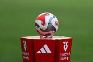 BÜGÜN HANGİ MAÇLAR VAR? | Trendyol Süper Lig’de Haftanın Programı: Fenerbahçe, Galatasaray, Beşiktaş ve Trabzonspor'un maçları hangi gün saat kaçta?