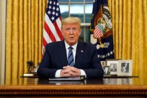 Trump çark etti: İran'la savaşın ne zaman biteceğine dair tarihi değiştirdi