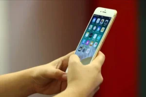 Üç bakanın telefonuna casus yazılımla saldırı iddiası
