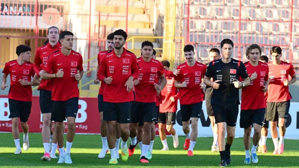 Ümit Milli Takım, Ukrayna ve Macaristan maçlarının hazırlıklarına başladı