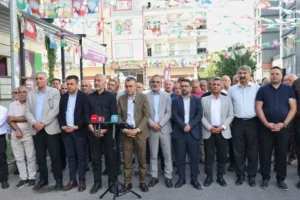 Vekil açıkladı: Diyarbakır'da erkekler 'kadınlar' için yürüyecek!