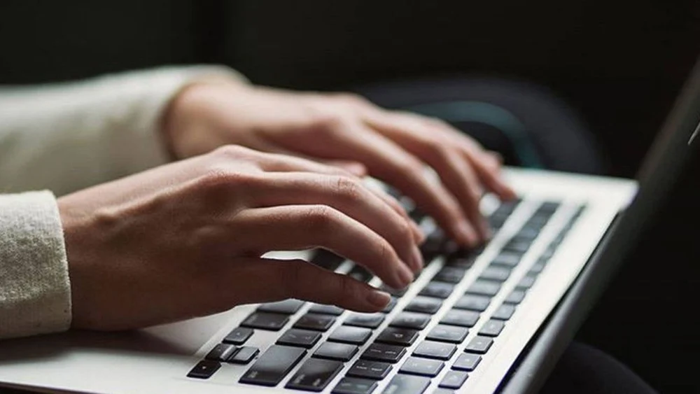 Yasa dışı bahis ve müstehcenlik iddiası: 412 internet sitesi erişime engellendi