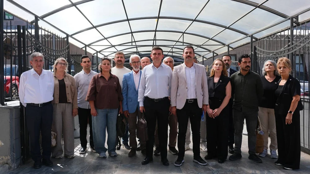 YENİ Parti Eskişehir İl Başkanı Yalaz’dan AKP ve CHP’li başkan hakkında suç duyurusu