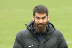 Amedspor’un eski futbolcusu Diyarbakır Büyükşehir Belediyespor’un yeni hocası oldu!