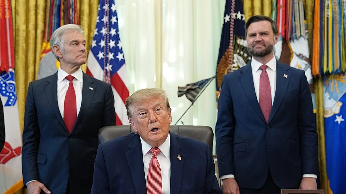 Trump'tan Zelenskiy'ye: 'Anlaşma zamanı geldi'