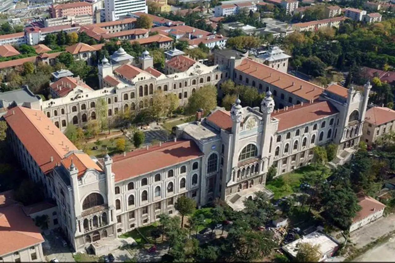 TTB, SBÜ'nün akademik kadro ilanını liyakat ihlali gerekçesiyle eleştirdi