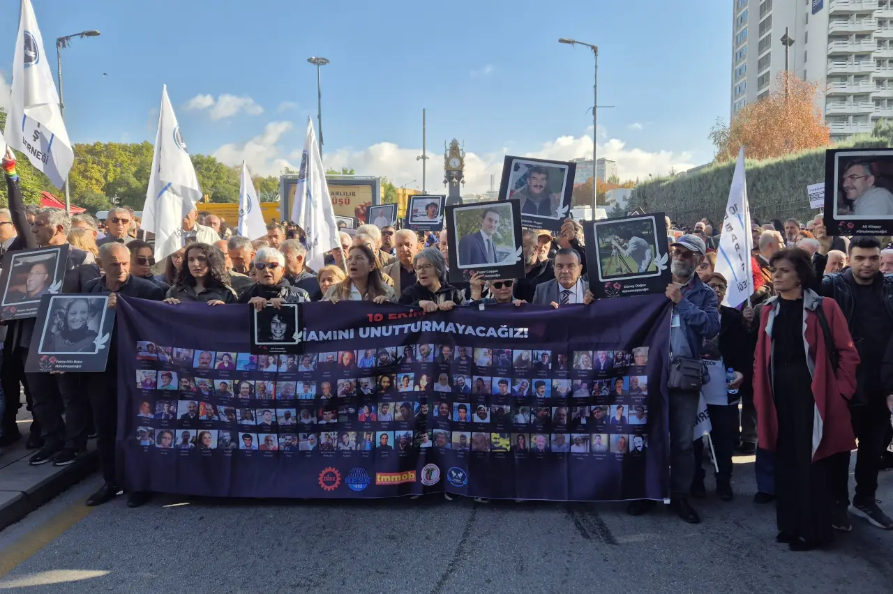 10 Ekim Ankara Katliamı Davası'na ilişkin avukatlardan 11 yıllık süreçte şeffaflık çağrısı