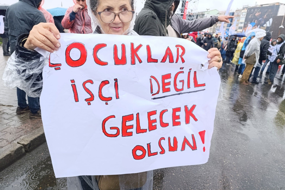 Diyarbakır Barosu'nun raporuna göre 6 ayda 568 çocuk hak ihlaline maruz kaldı, 344 çocuk hayatını kaybetti
