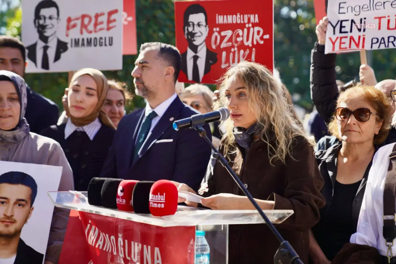 Dilek Kaya İmamoğlu Saraçhane'de adalet çağrısında bulundu