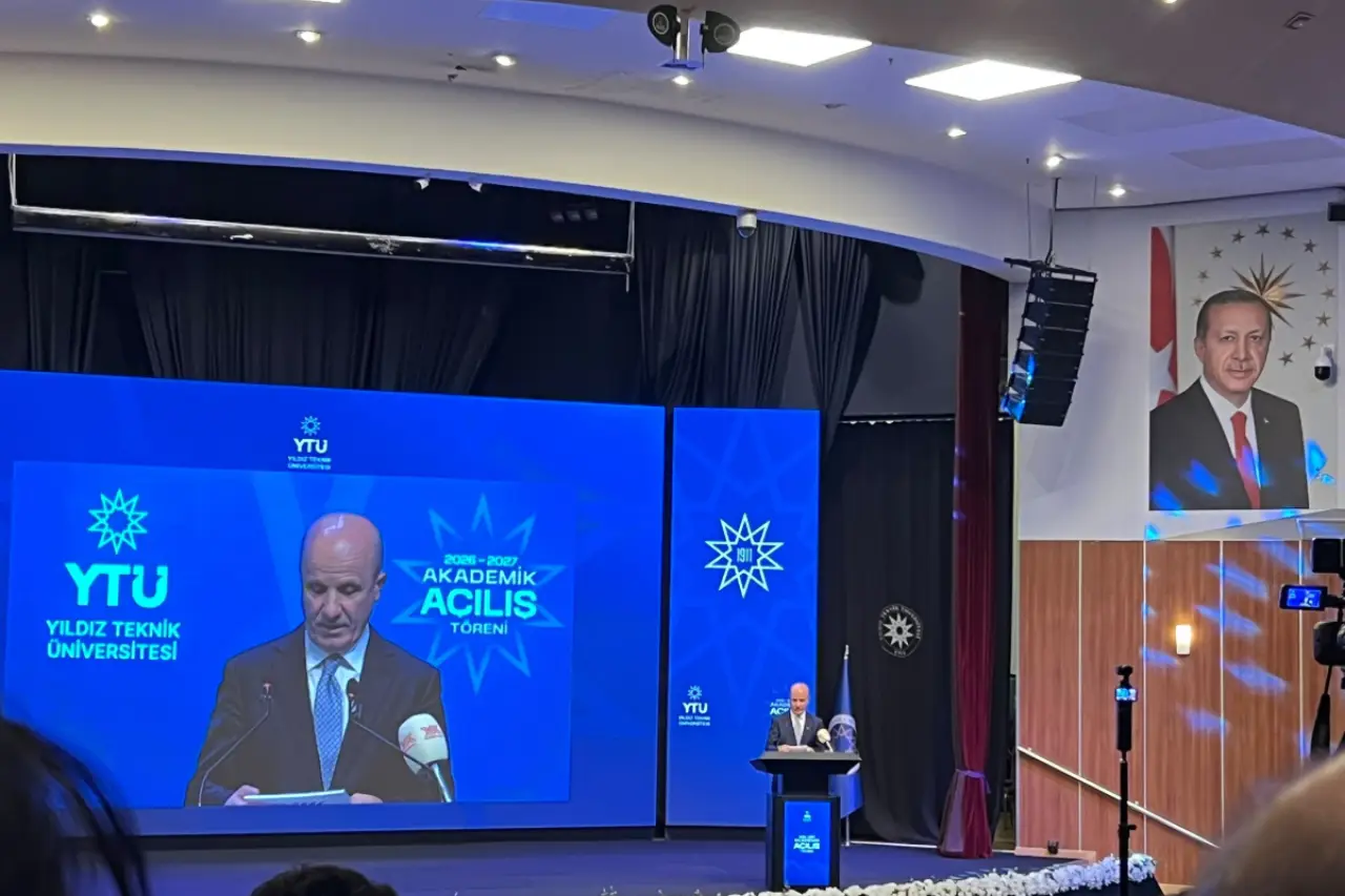 YTÜ’de akademik yılın ilk dersi: Erol Özvar, güvenlik önlemleri ve aldatmacalar