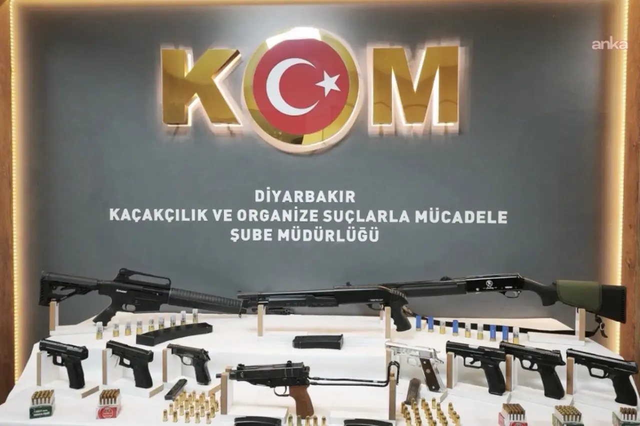 Diyarbakır'da silah kaçakçılığına yönelik operasyonda 13 gözaltı