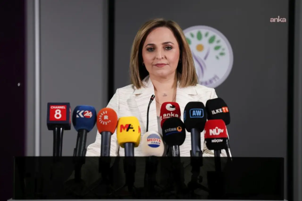 DEM Parti Sözcüsü Doğan'dan Barış ve Siyasallaşma Kurulu sorusu