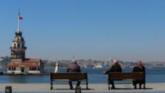 Emekli maaşlarında yeni düzenleme: Kriter olarak yaş ve hane geliri gündemde