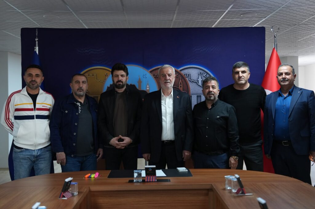 Süleyman Bölünmez'den Mardin 1969 Spor'a Tesis Yatırımı