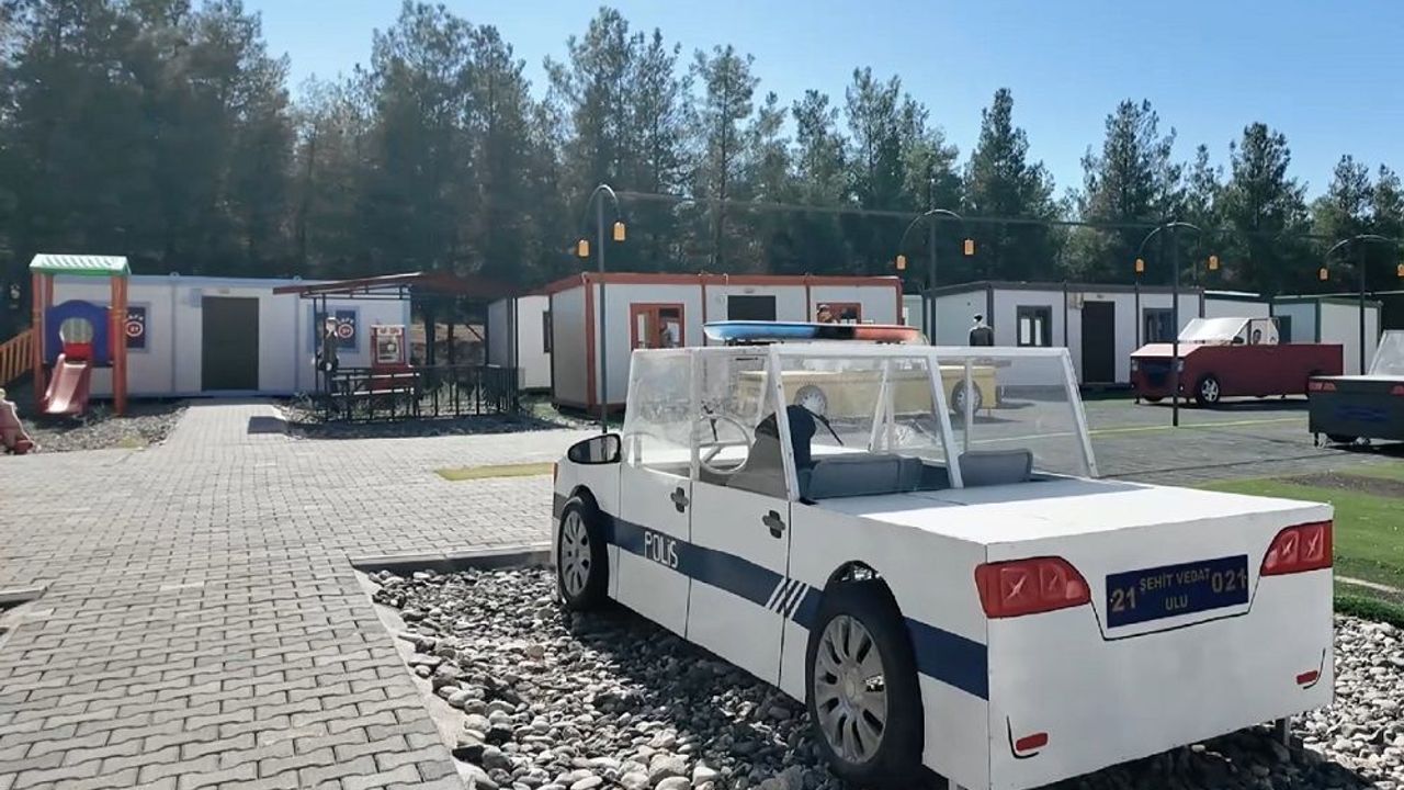 Diyarbakır'da polislere yönelik tatbikat ve eğitim alanı hizmete açıldı