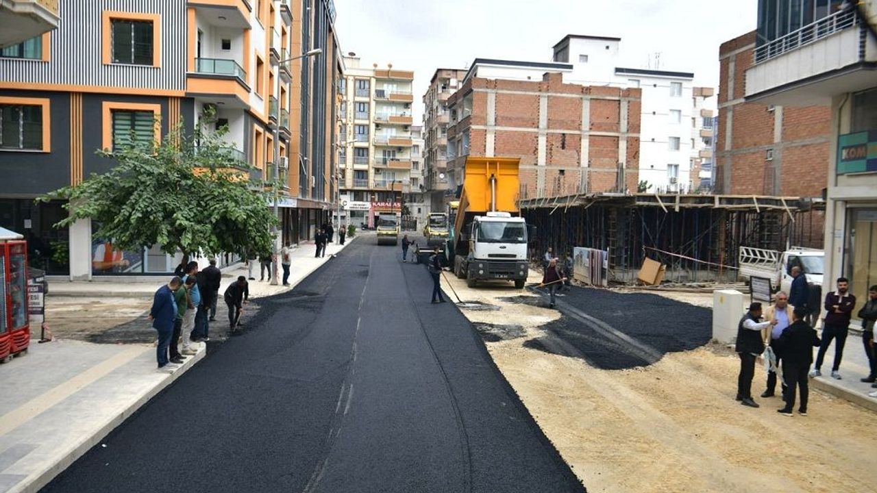 Diyarbakır'ın Bismil ilçesinde cadde asfaltlandı
