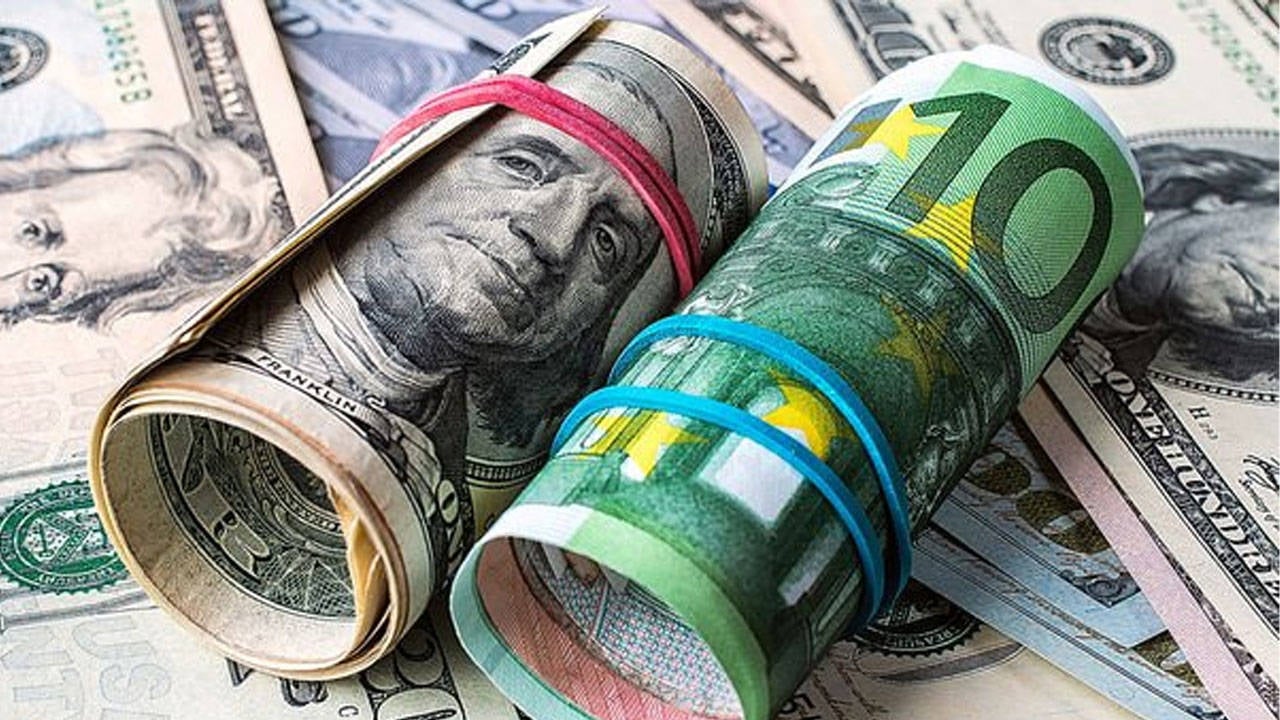 Dolar ve euro güne yükselişle başladı