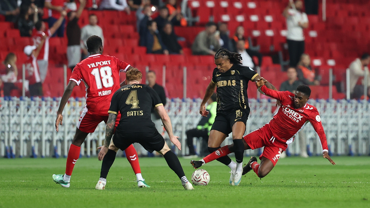 Amedspor, deplasmanda Samsunspor'u 2-1 mağlup etti